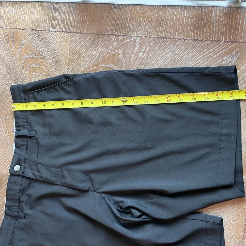 Callaway Men’s Black Flat Front Golf Shorts size 36